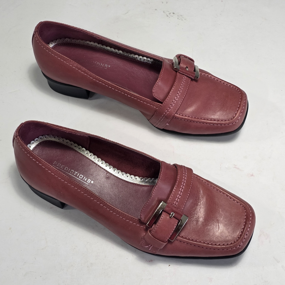 Predictions Women's Slip-On  Leather Loafers Size 6 1/2W